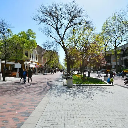 Grand Karavel Centre Varna