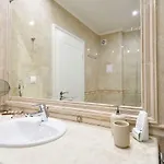 Grand Karavel Centre فارنا
