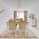 Grand Karavel Centre شقة فارنا