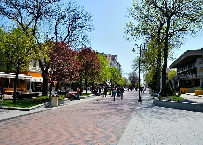 Grand Karavel Centre Apartment Varna